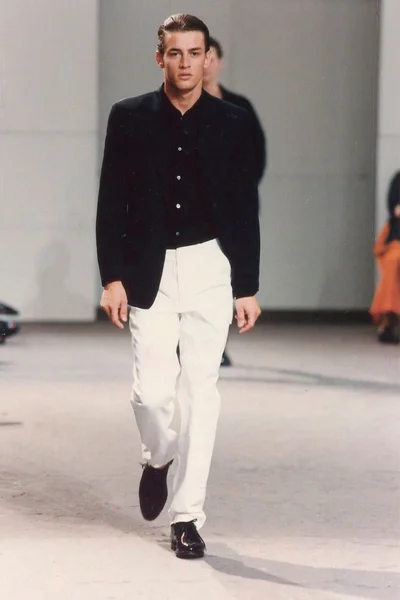 Look 37